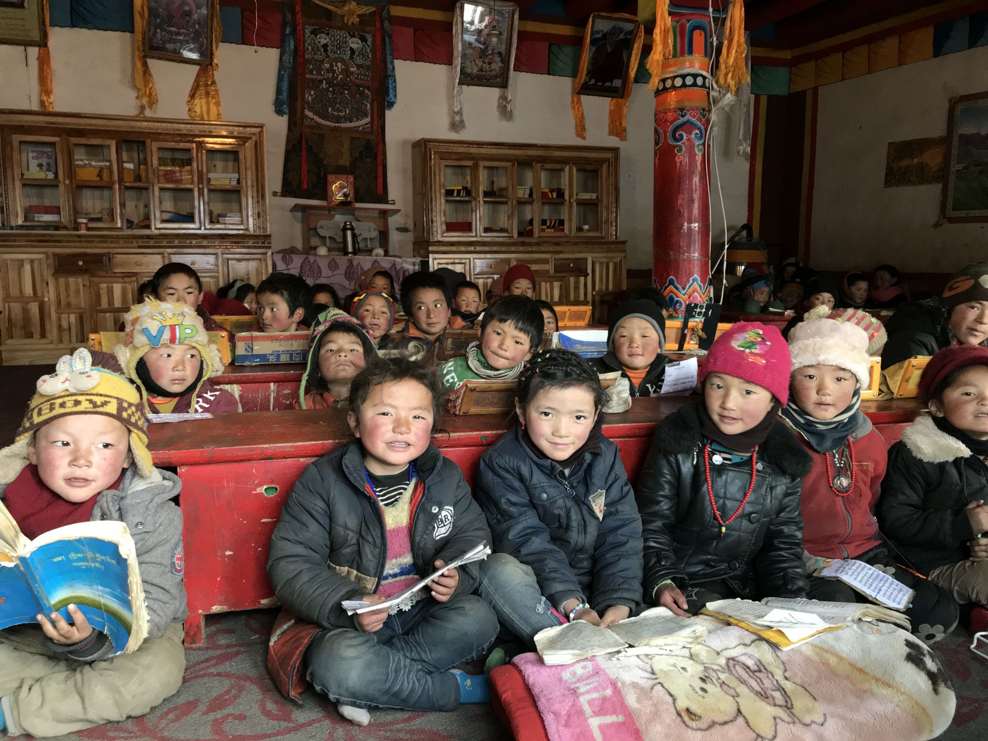 上海宇航市场调研与分析有限公司公益回顾丨家国同欢月同圆 温暖满载甘孜州(图11)